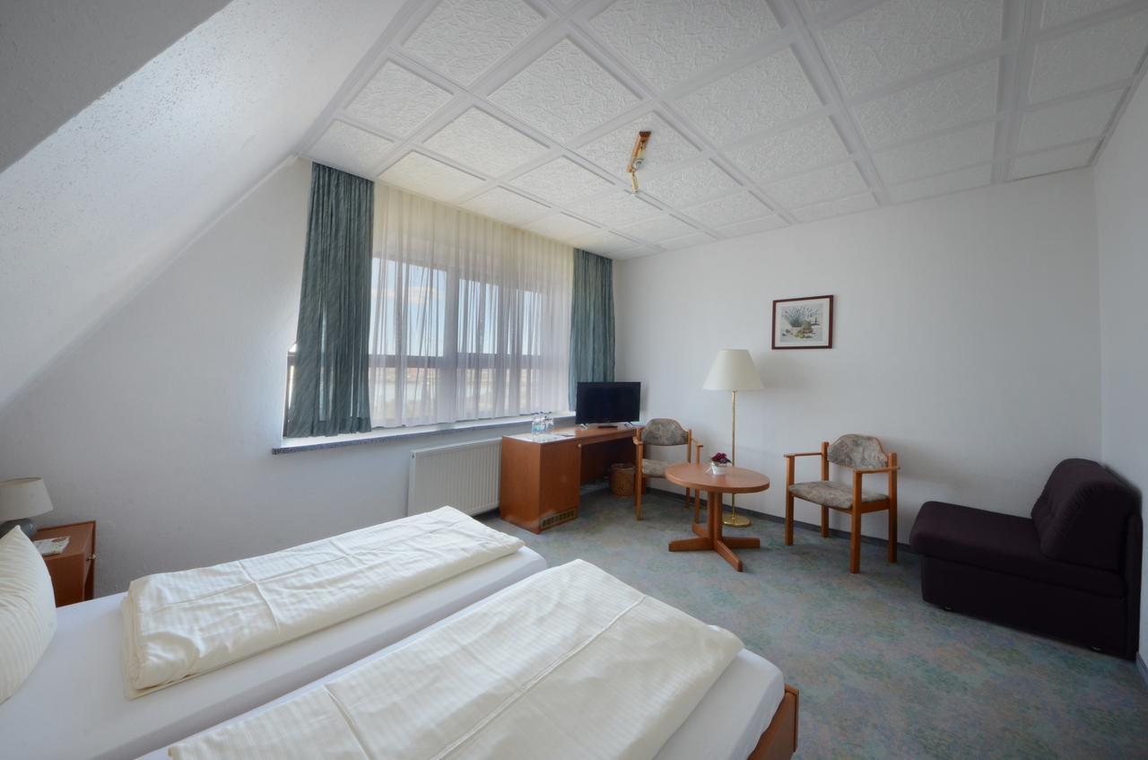 Land-Gut-Hotel Barbarossa Kelbra Dış mekan fotoğraf