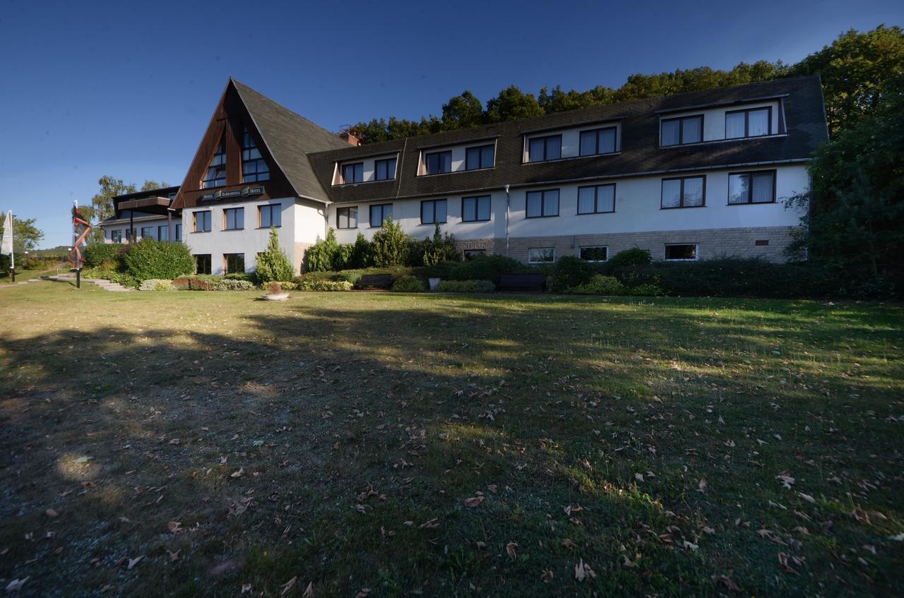 Land-Gut-Hotel Barbarossa Kelbra Dış mekan fotoğraf